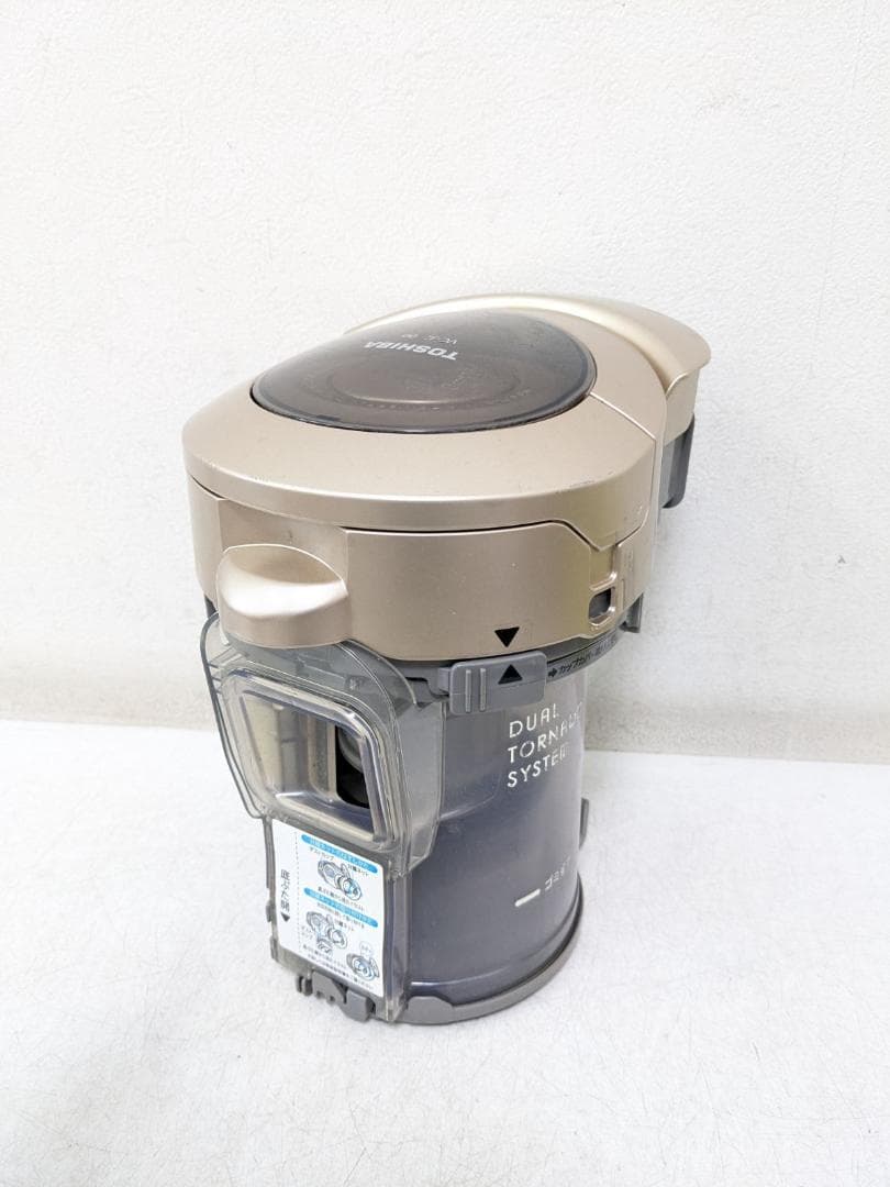 TOSHIBA VC-J2000-N サイクロン式掃除機 2012年製