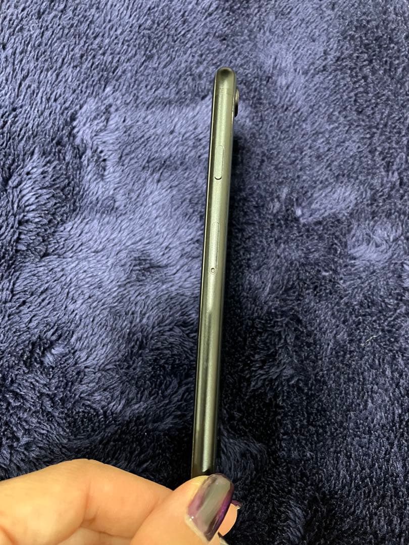 iPhone SE 第2世代　本体のみ