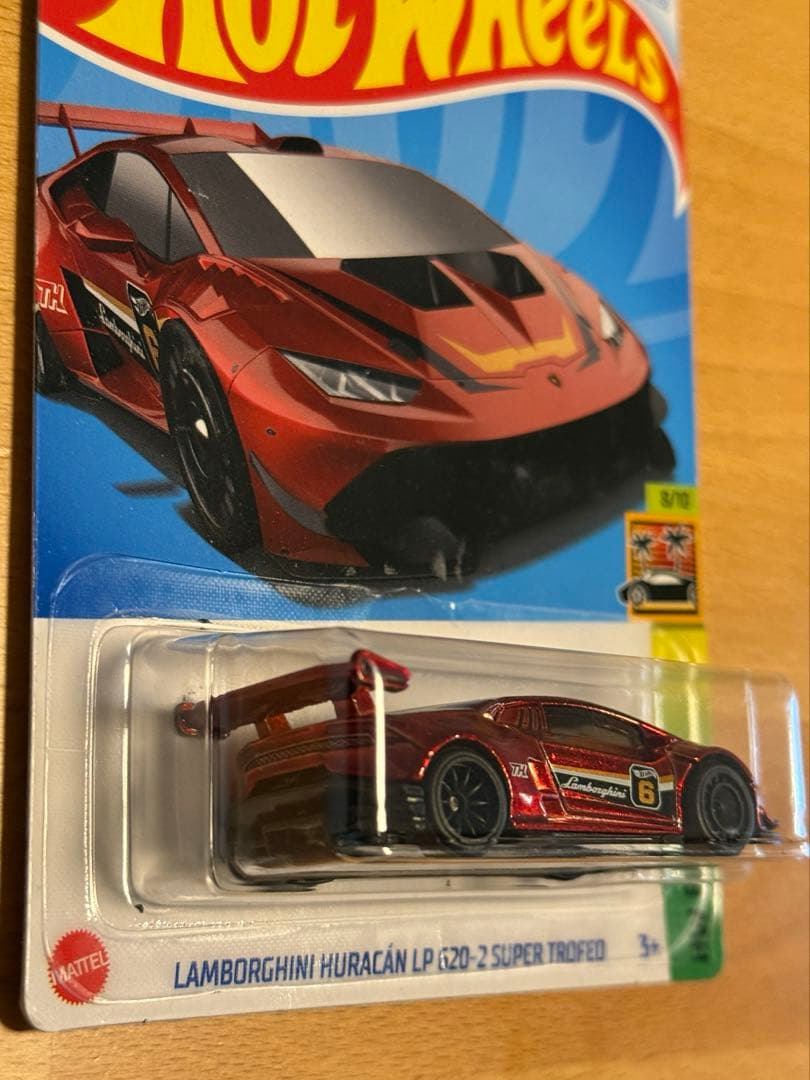 ホットウィール スーパートレジャーハント LAMBORGHINI HURACAN