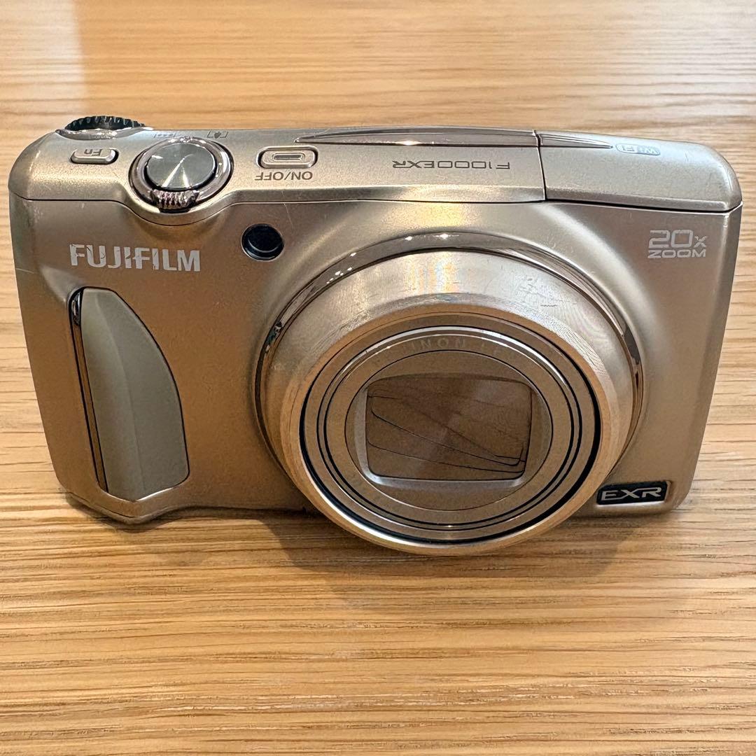 FUJIFILM FINEPIX F1000EXR Wi-Fi デジカメ