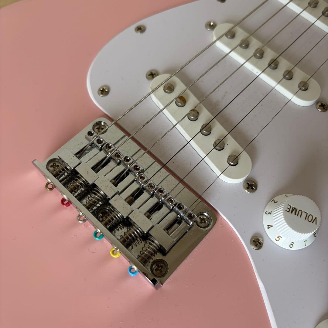 Squier Mini Stratocaster【ピンク】