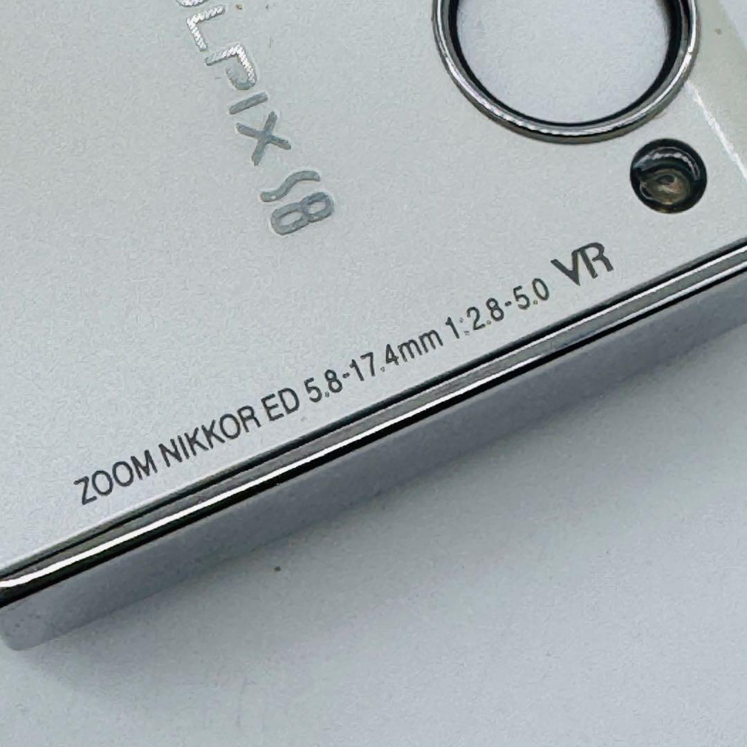 【動作確認済】Nikon COOLPIX S8 ホワイト（充電器クレイドル付き）