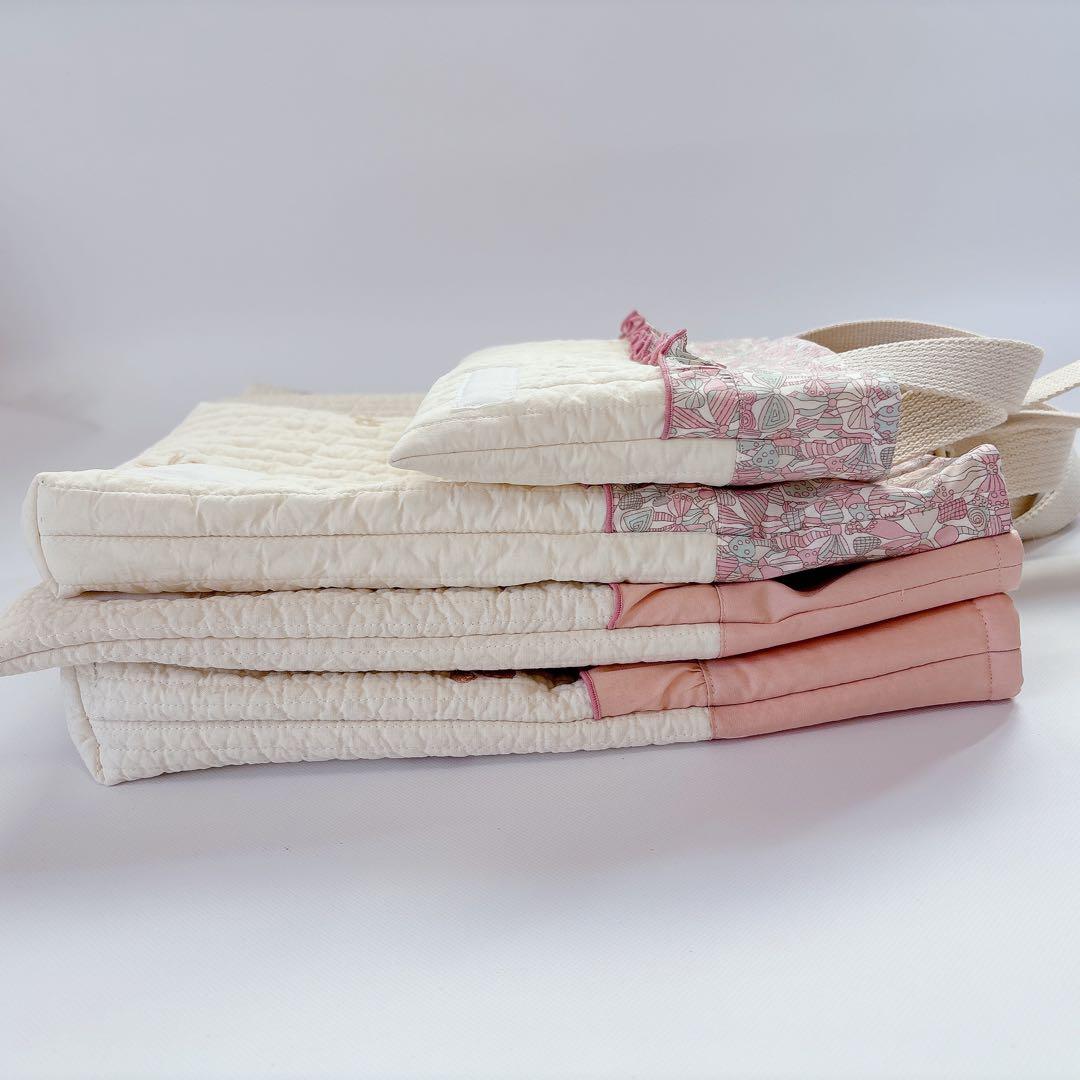 ちな様　レッスンバッグ　上履き袋　体操着袋　ヌビ　キルト　いちご　刺繍生地