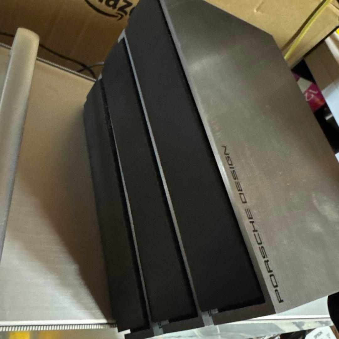 中古USB HDD4TBx３台、ACとUSBケーブルは1式のみ。消去済み。