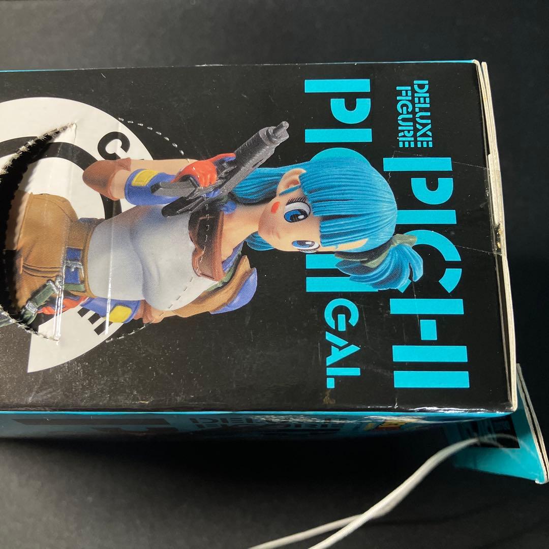 未開封品　ドラゴンボール DX組立式ぴちぴちギャルフィギュア2 ブルマ