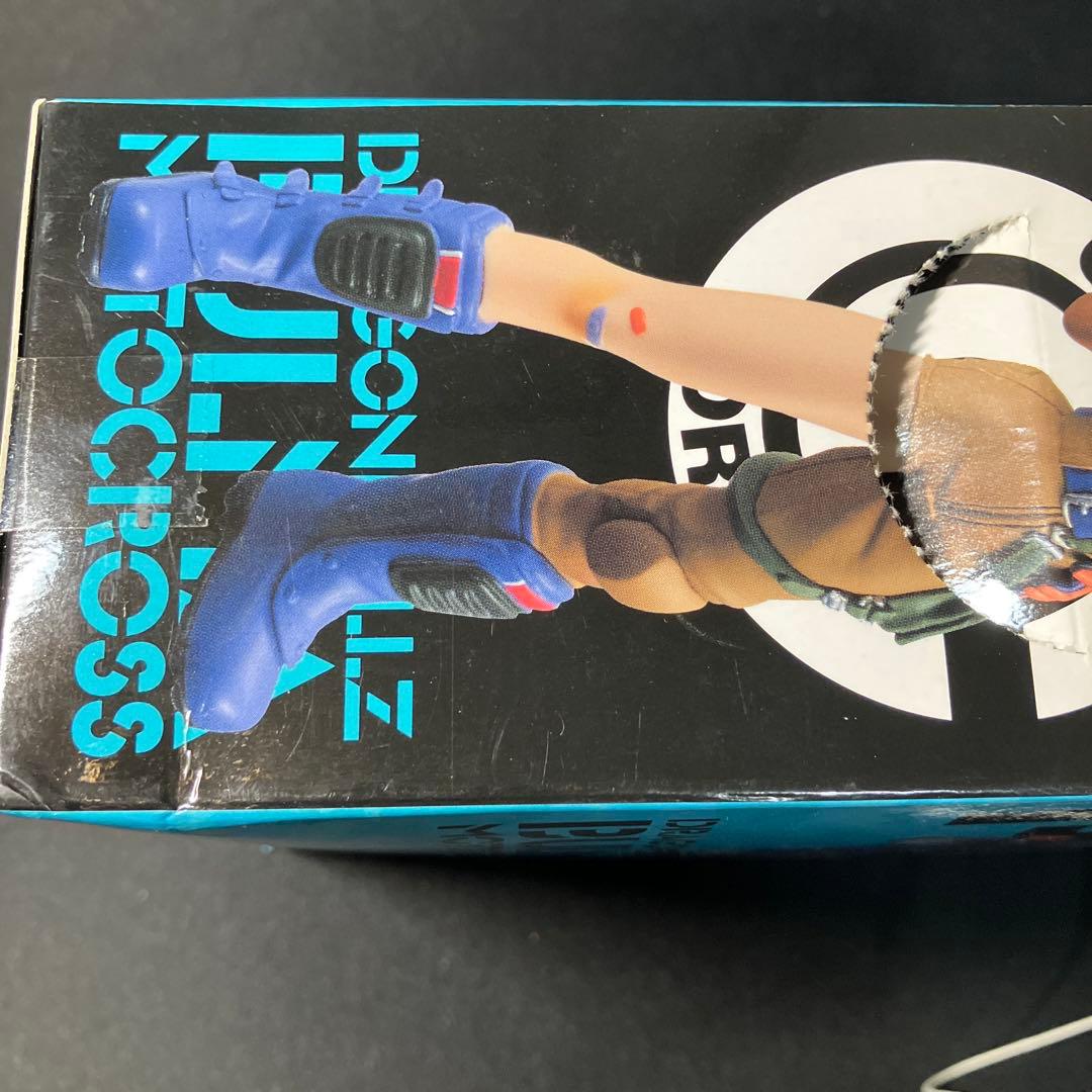 未開封品　ドラゴンボール DX組立式ぴちぴちギャルフィギュア2 ブルマ