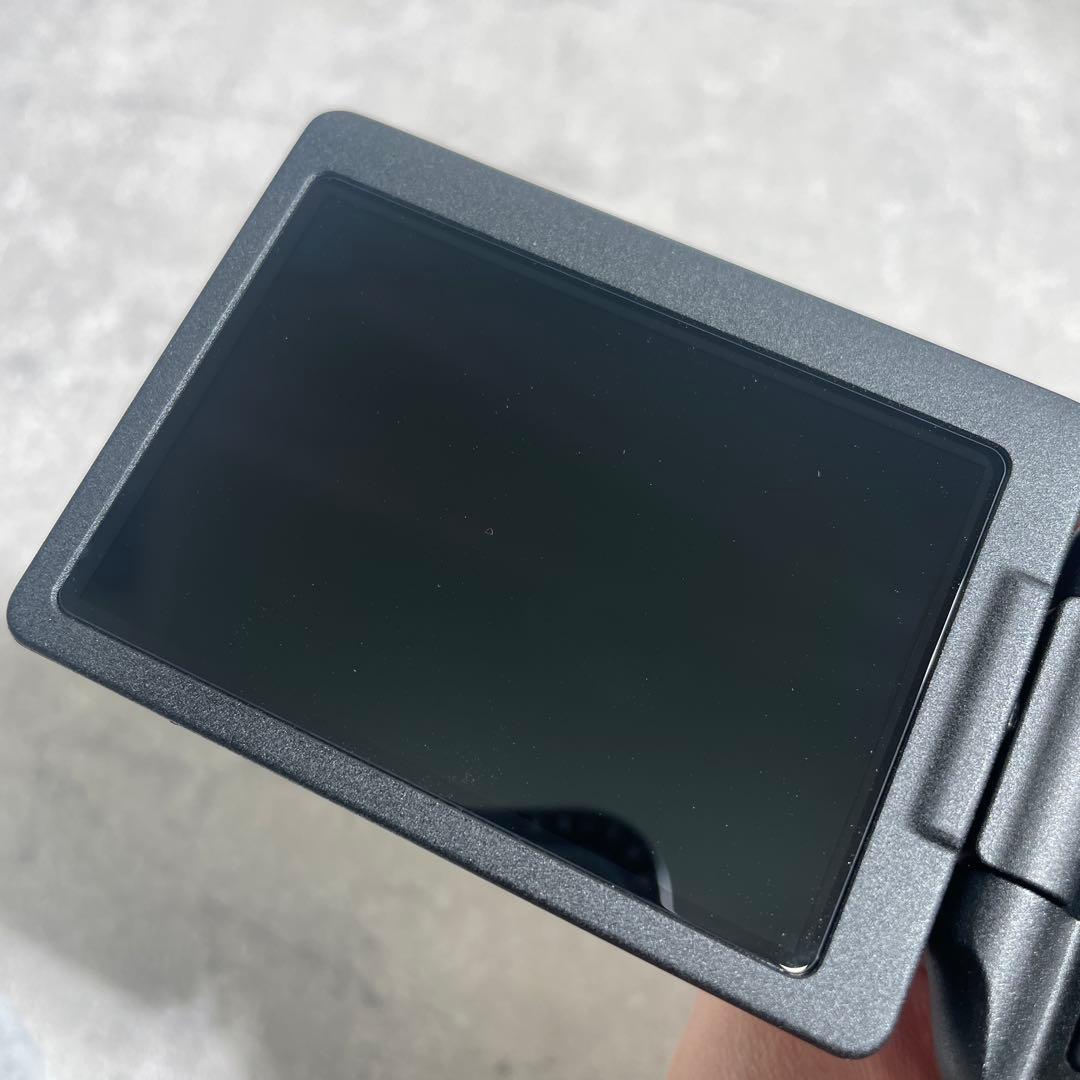 Canon eoskissX9i ダブルズームキット　展示、ほぼ新品