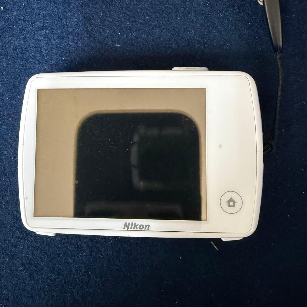 Nikonニコン COOLPIXクールピクス S01 コンパクト デジタルカメラ