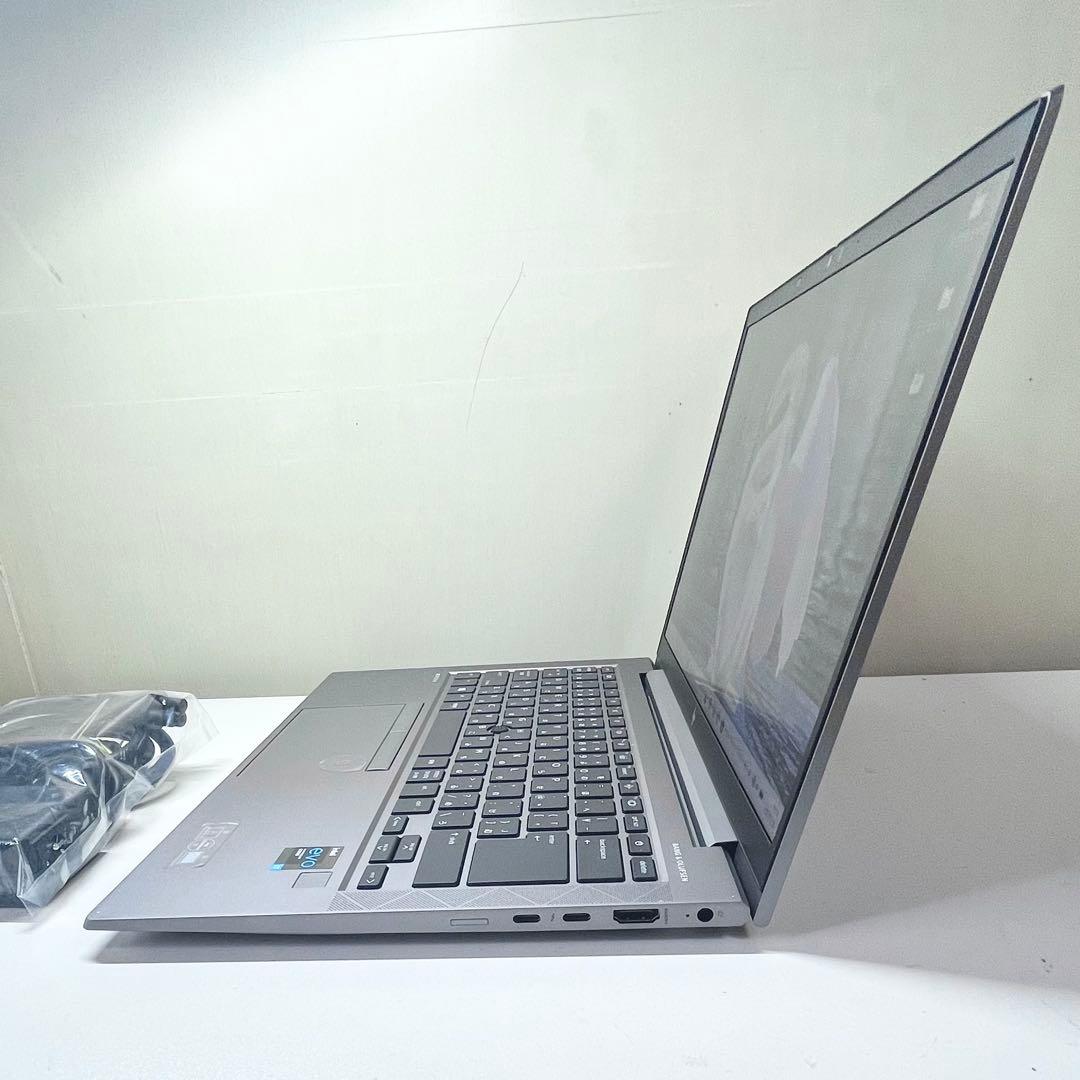 【極美品】HP ZBook Firefly 14 G8 16GB i7 ハイスペ