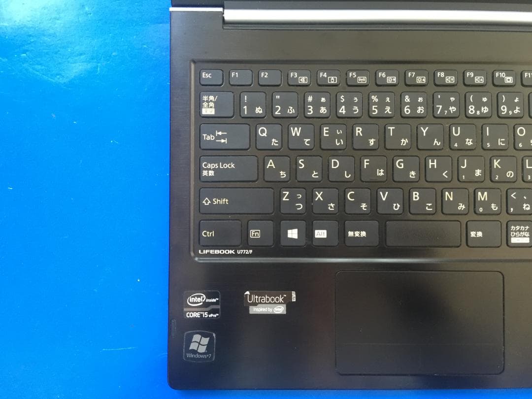 富士通 LIFEBOOK U772/F 14型/9mm/Office/Win11