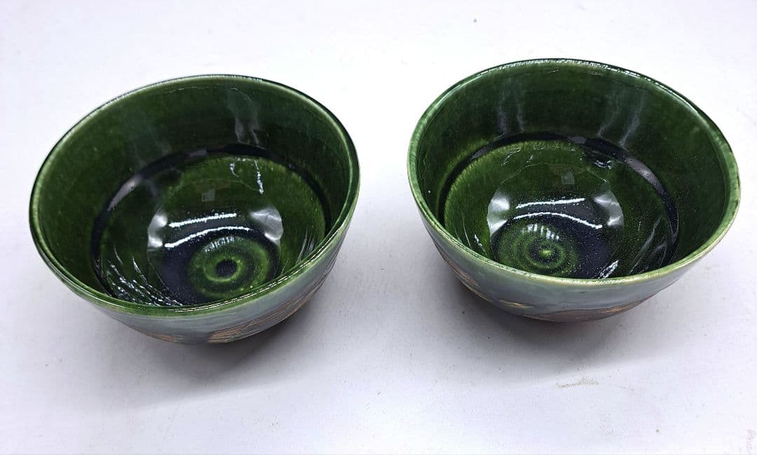 #美濃蔵☆最新作入荷☆織部緑彩リム飯碗2個セット