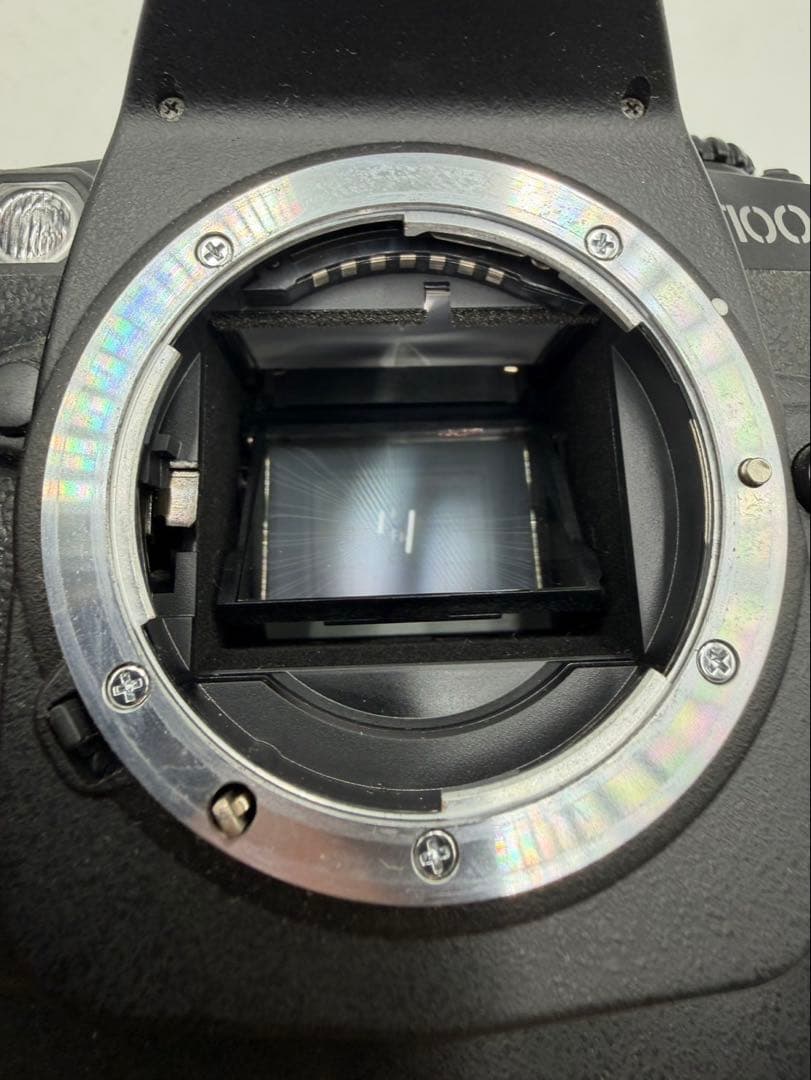 ニコン Nikon D100 デジタル1眼カメラ
