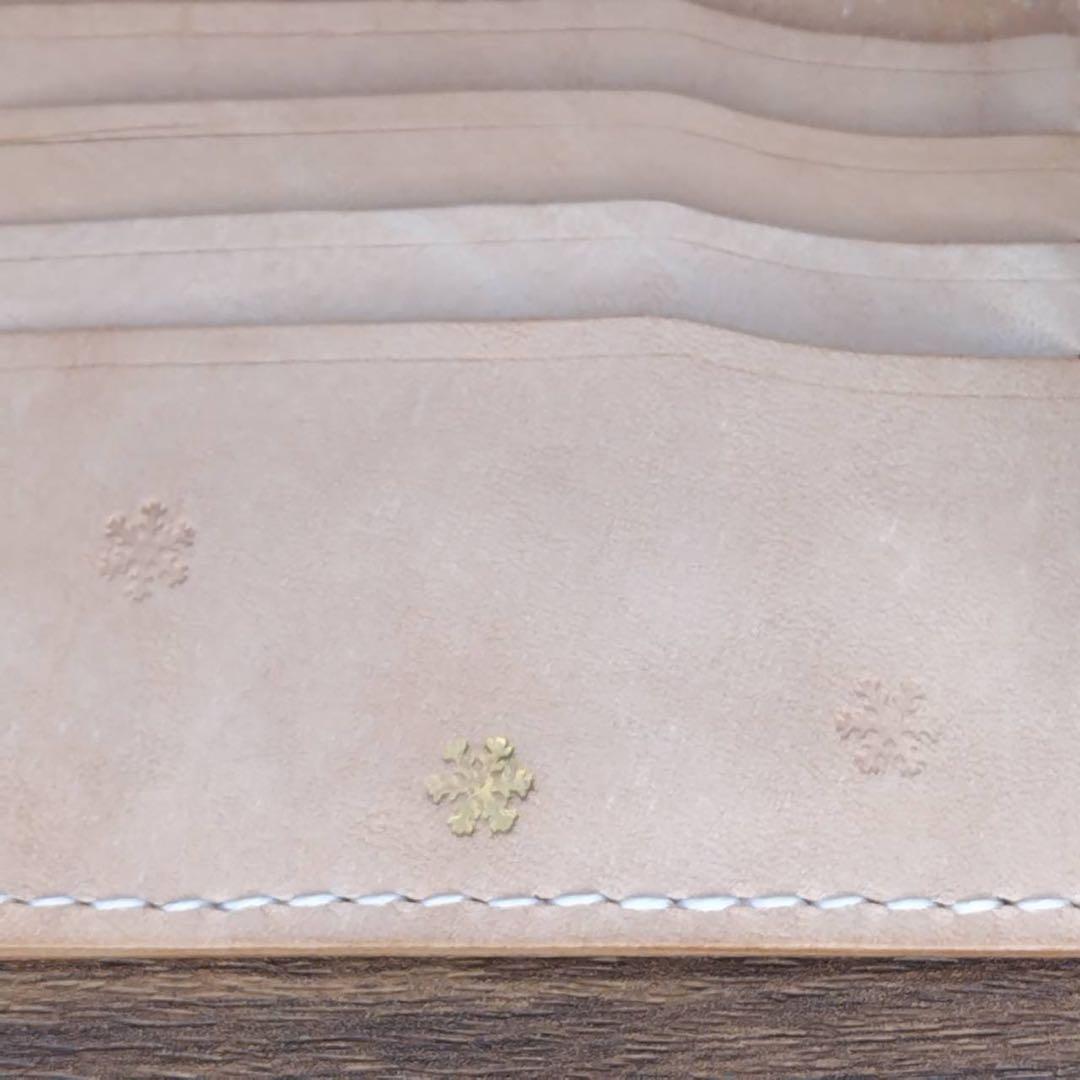 ​ハンドメイド 革財布　ヌメ革　二つ折り財布
