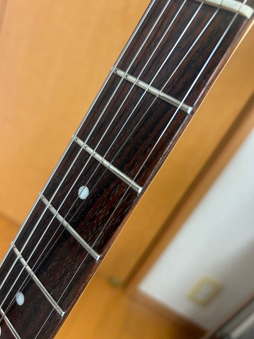 Mavis ストラトキャスタータイプ　サンバースト　各部調整済み