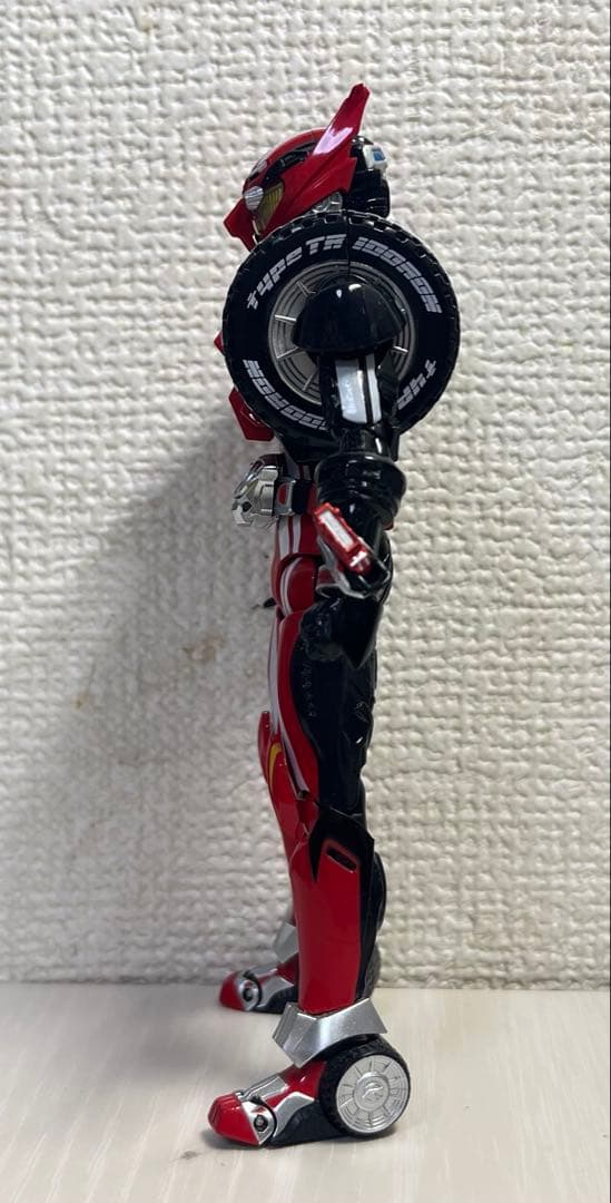 サ*ん様 S.H.Figuartsフィギュアーツ　仮面ライダードライブ タイプト