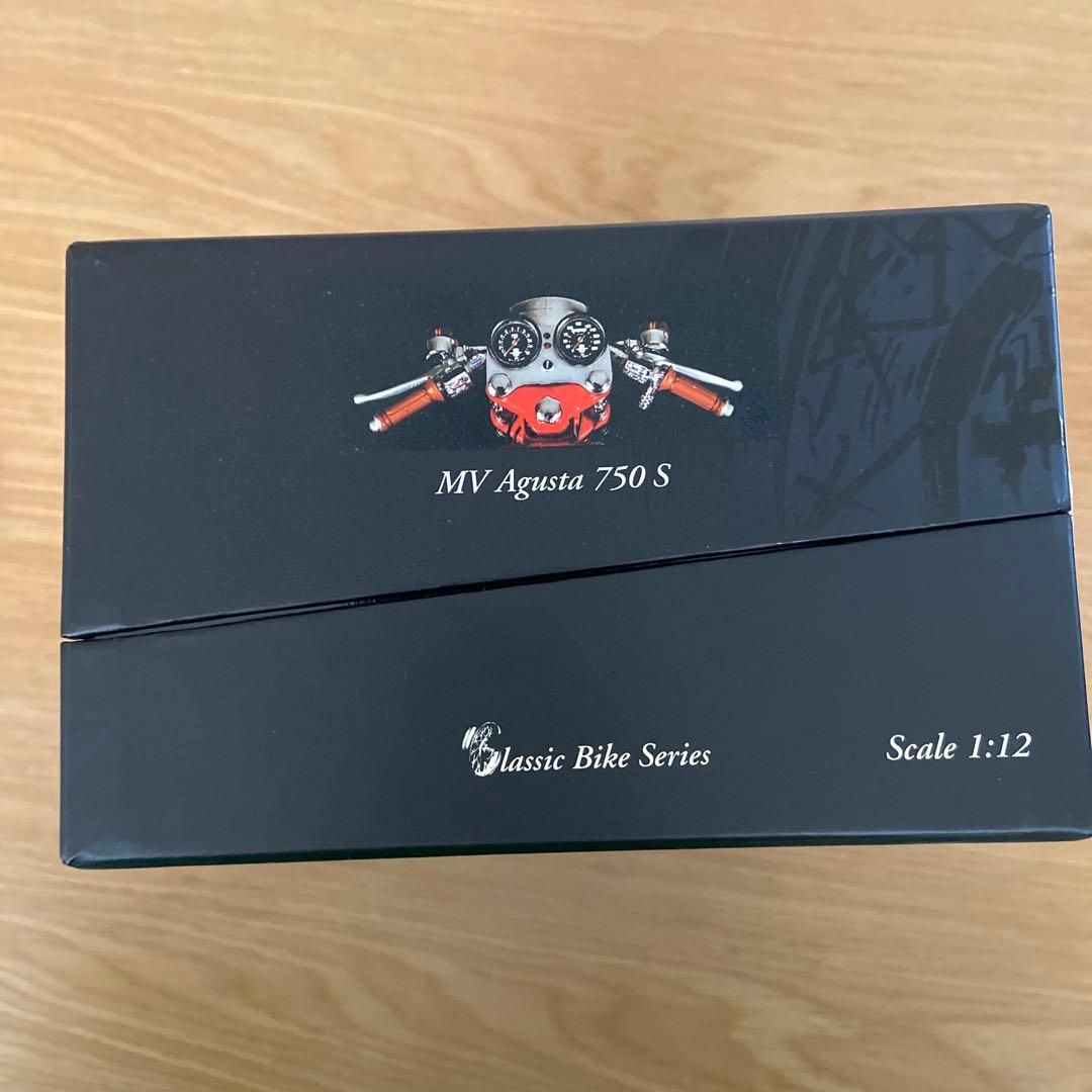 【未展示】ミニチャンプス 1/12 MVアグスタ 750 S（No.19）