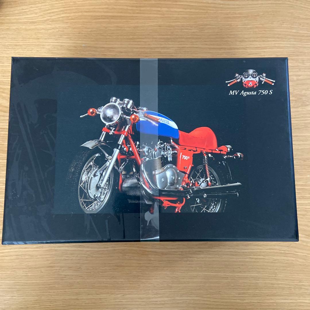 【未展示】ミニチャンプス 1/12 MVアグスタ 750 S（No.19）