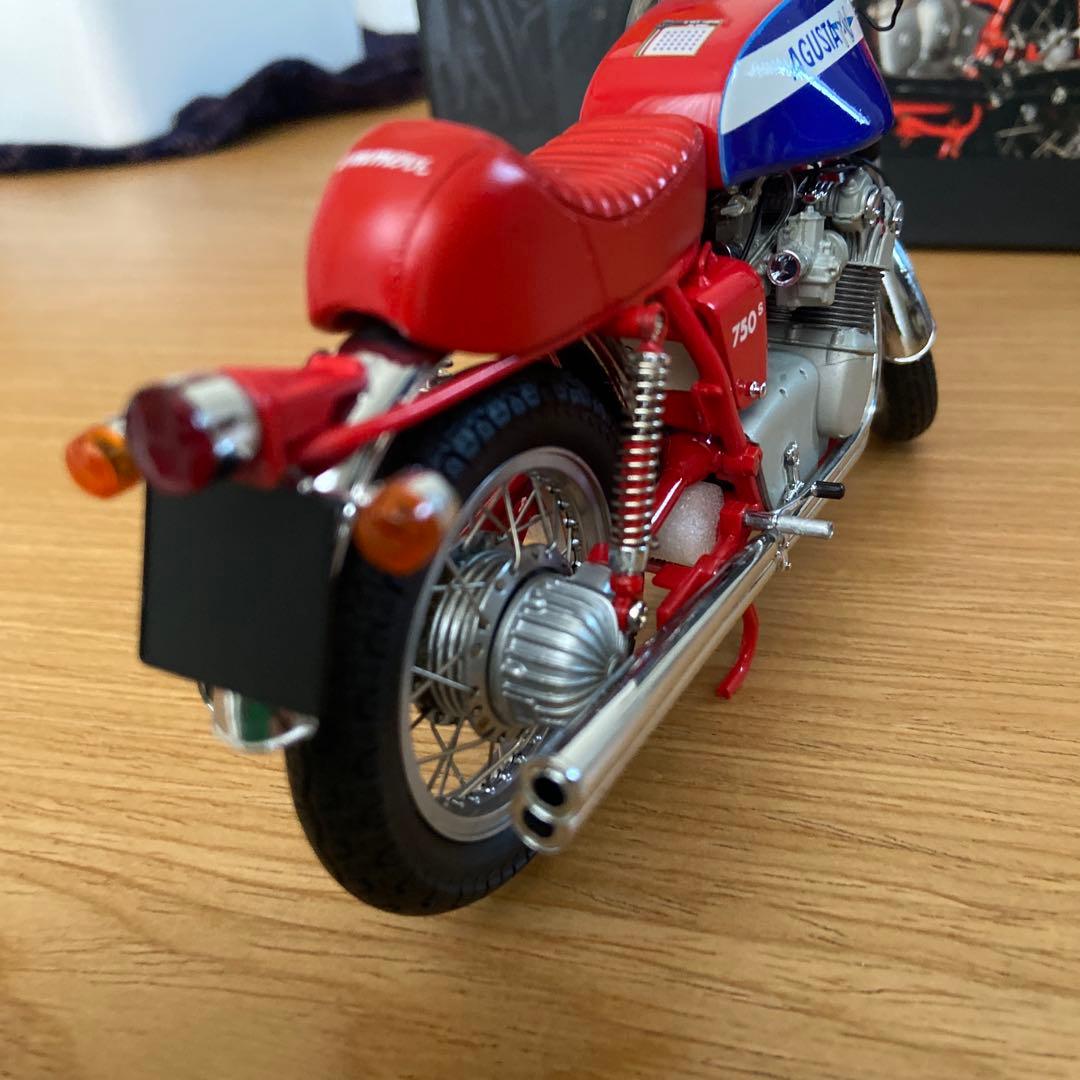 【未展示】ミニチャンプス 1/12 MVアグスタ 750 S（No.19）