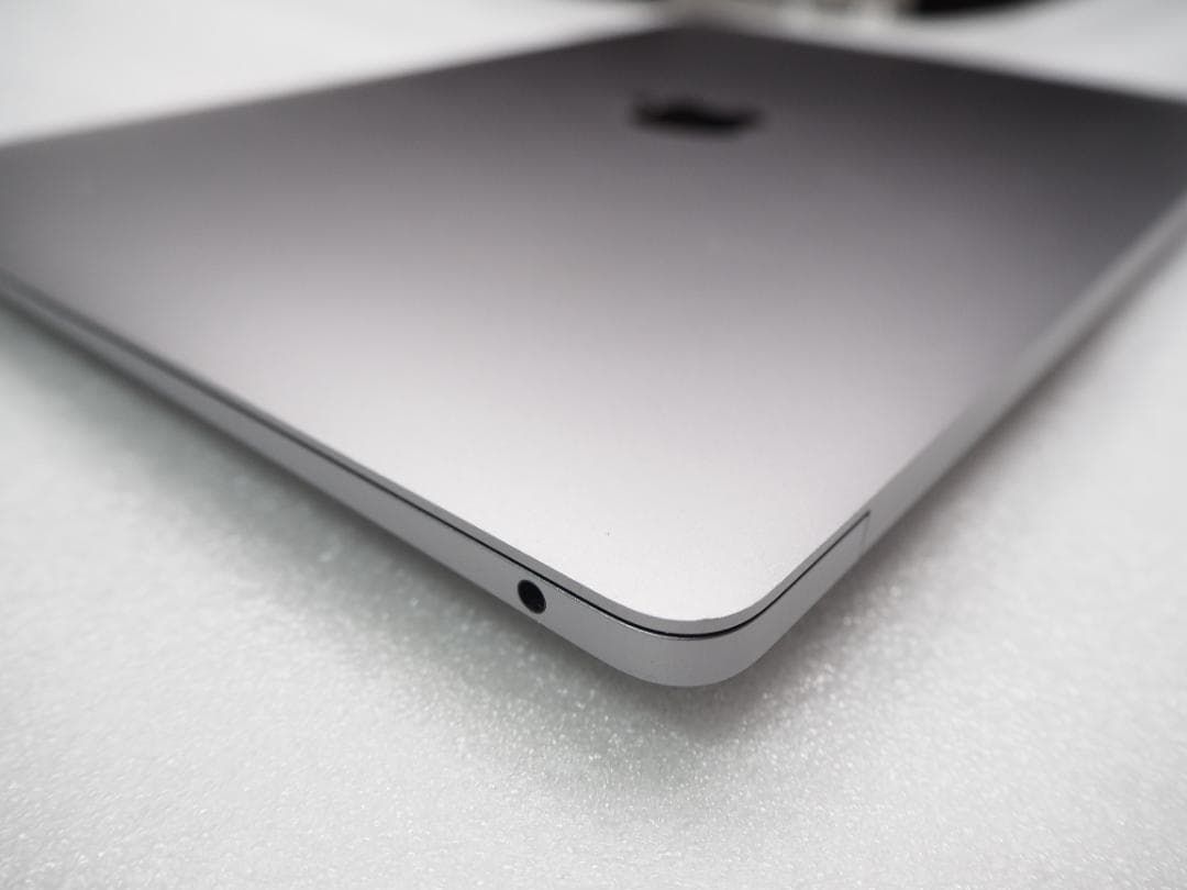 Apple MacBook Air 13インチ 2020