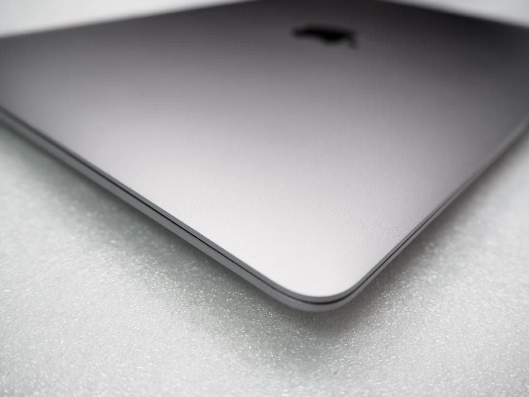 Apple MacBook Air 13インチ 2020