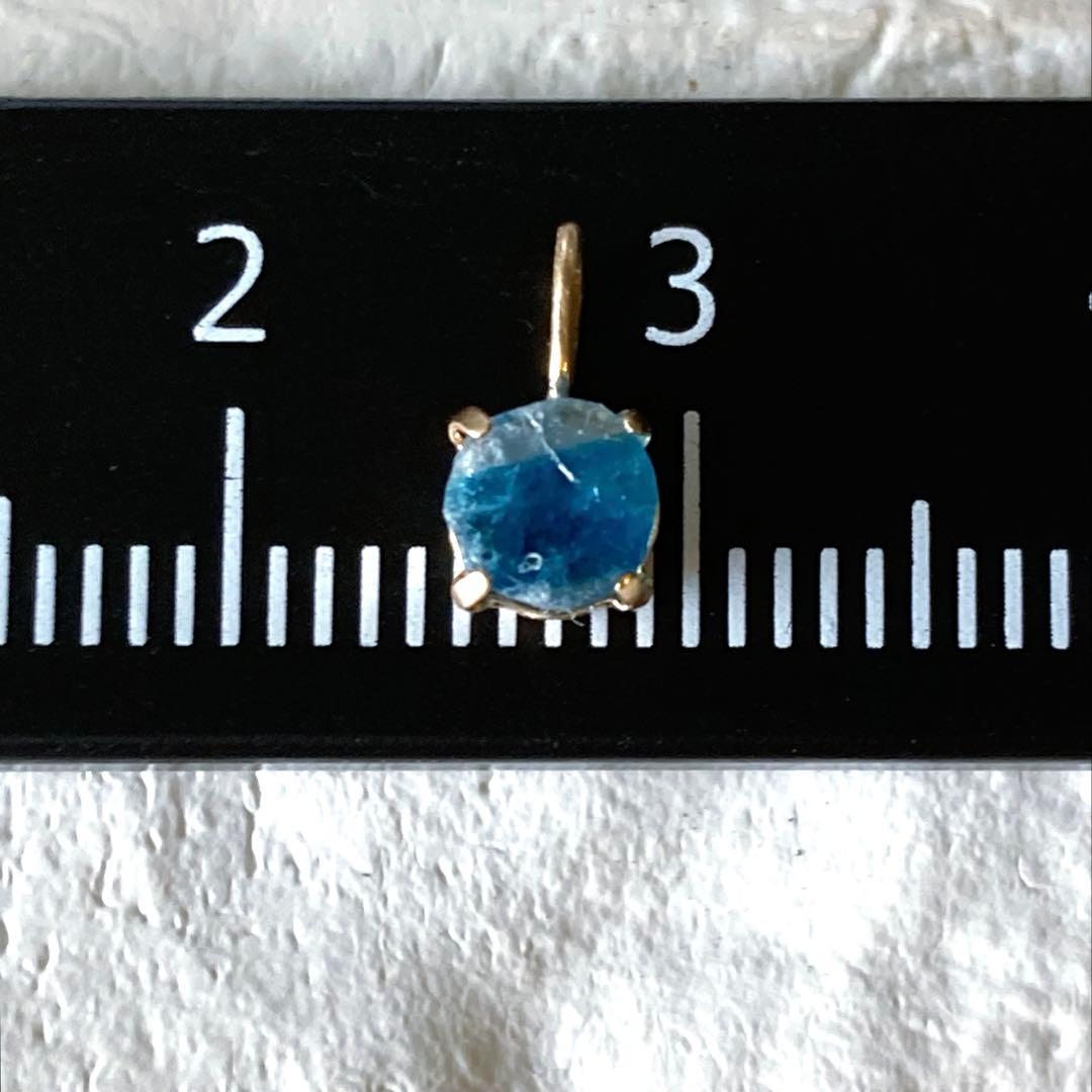 【ソ付】ユークレース原石10金ペンダントトップ（丸）