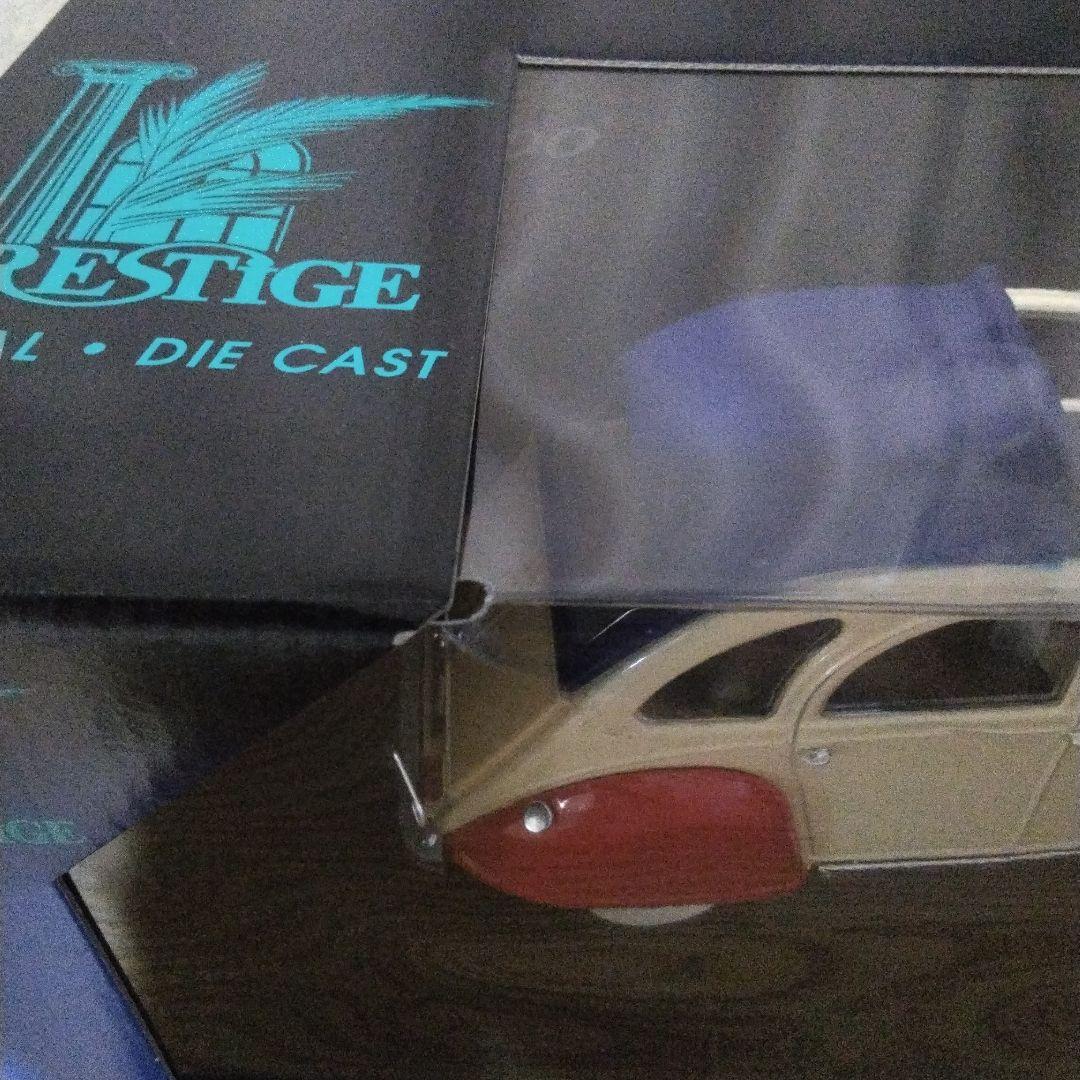 CITROEN　２CV　（LA　VACHE　QUI　RIT）　箱あり