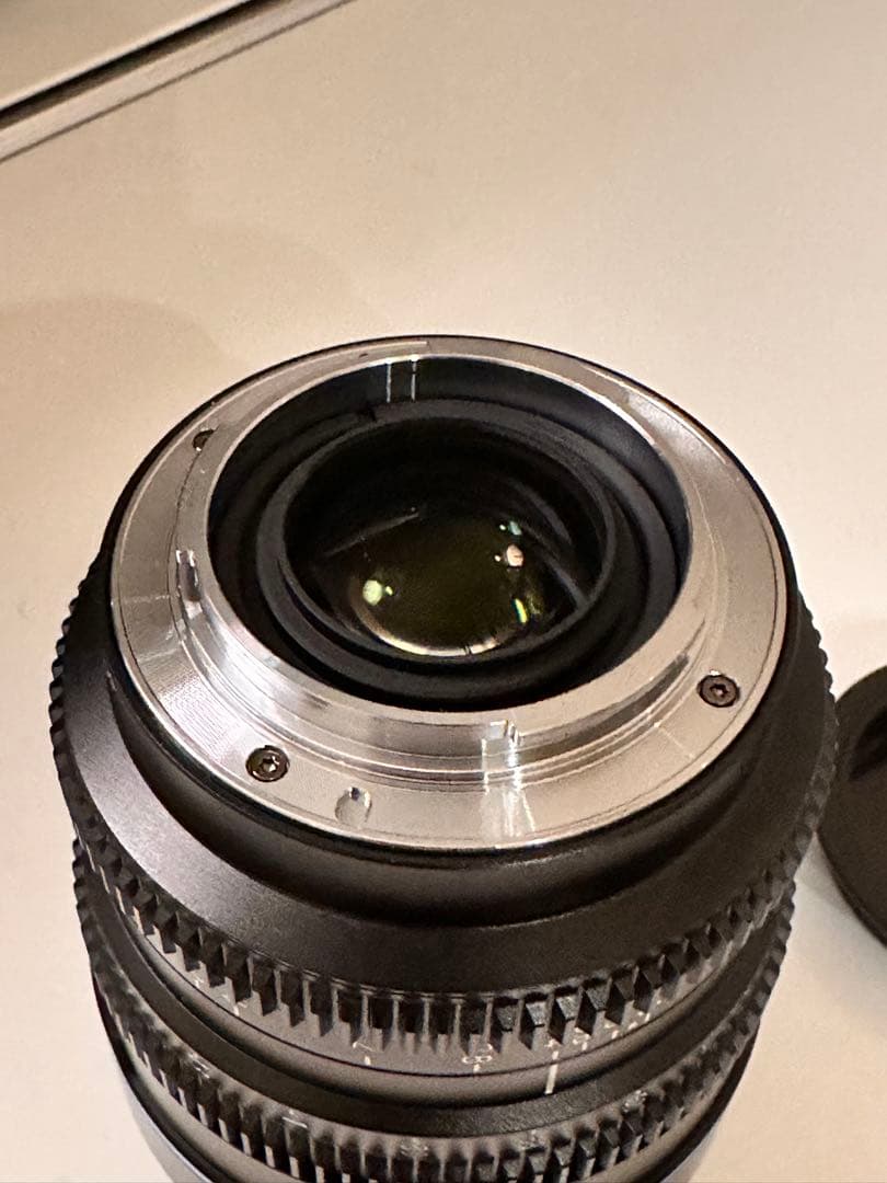 SIRUI Night Walker 24mm T1.2 シネレンズ　eマウント