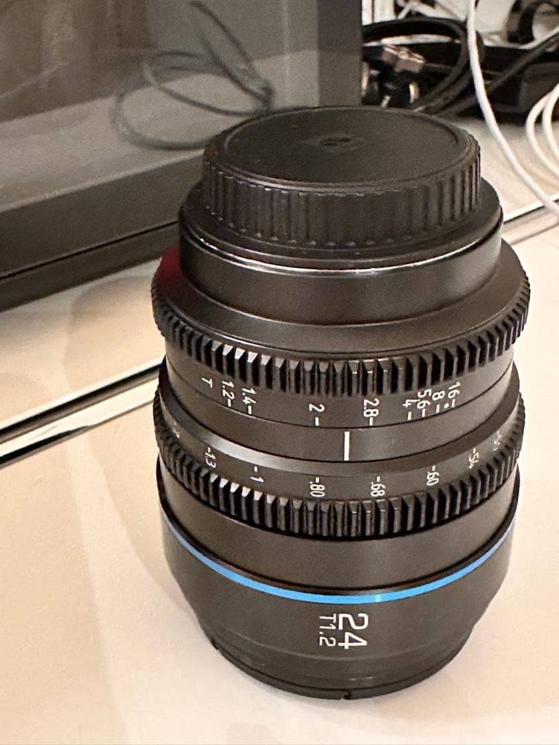SIRUI Night Walker 24mm T1.2 シネレンズ　eマウント