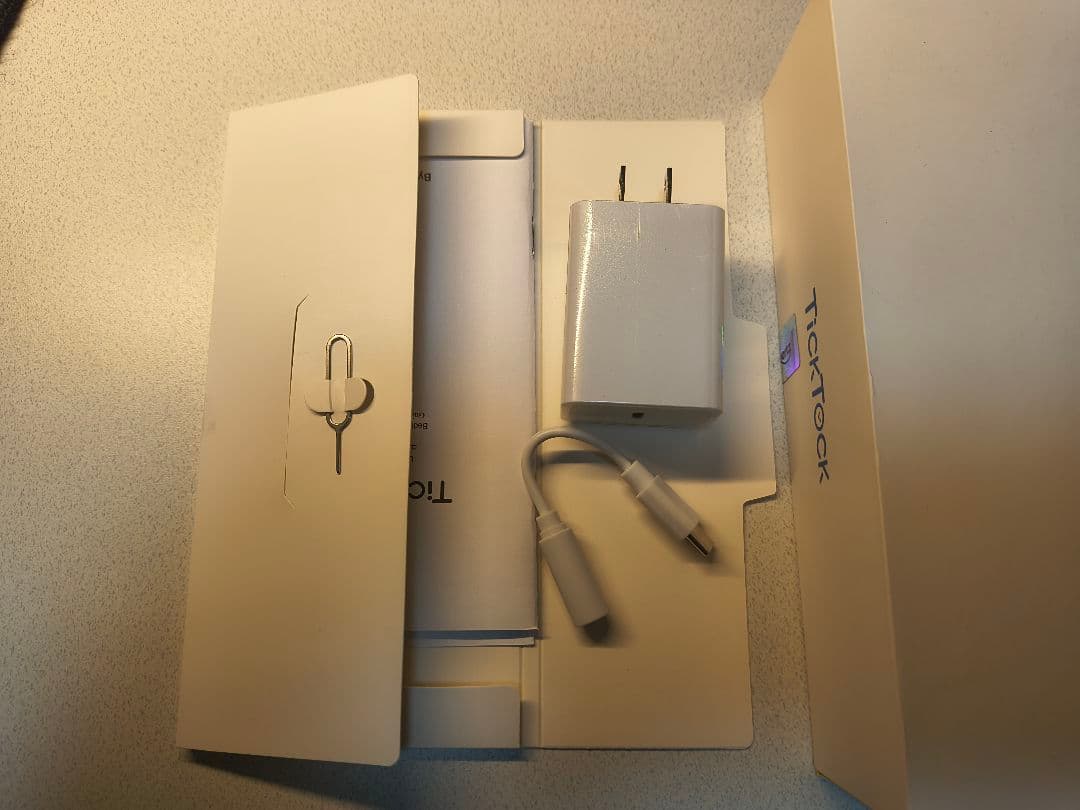 スマートフォン本体 unihertz ticktock