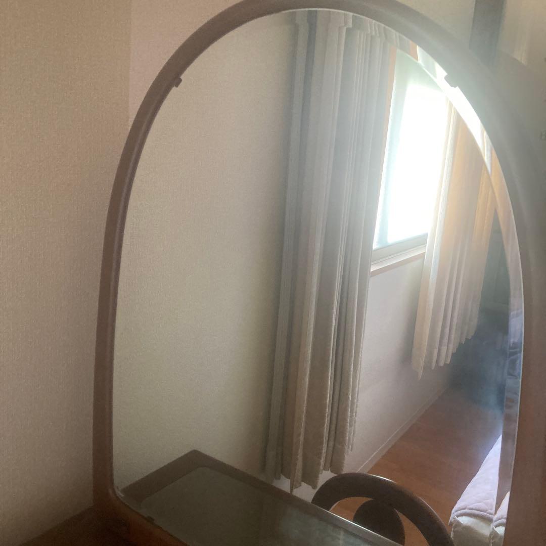 ブラウン木製ドレッサー・鏡台