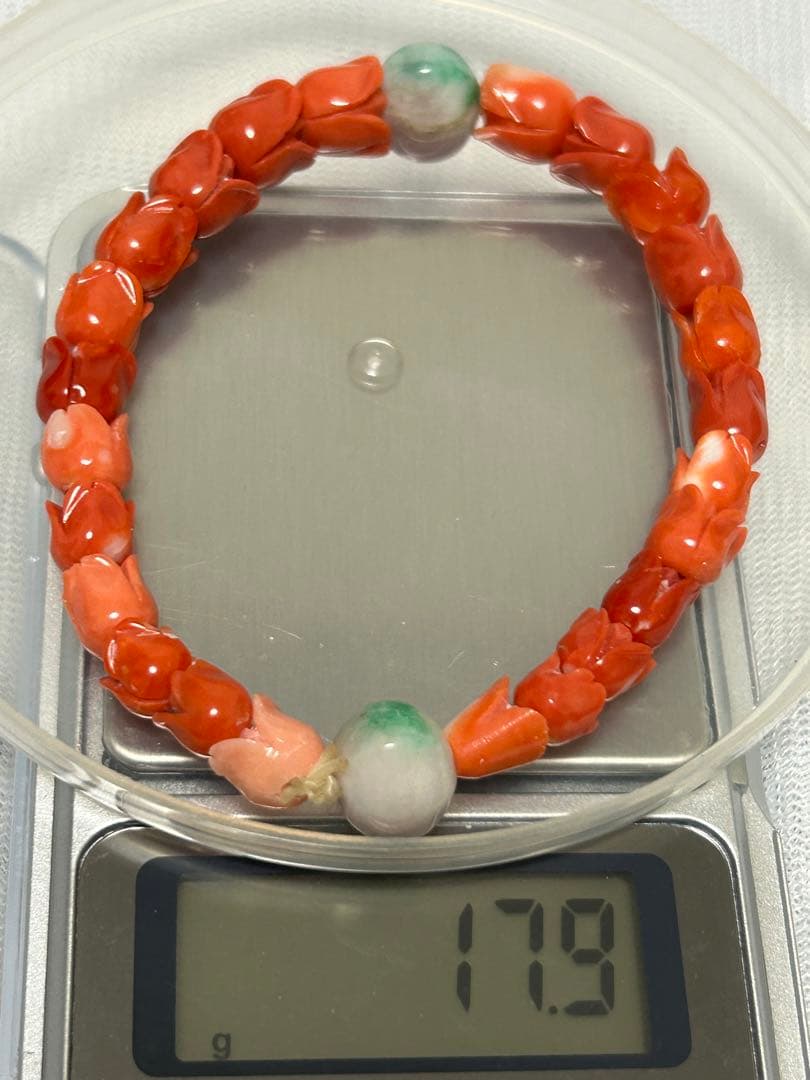 値下げ　珊瑚 翡翠 本珊瑚 花彫刻 細工 サンゴ ブレスレット