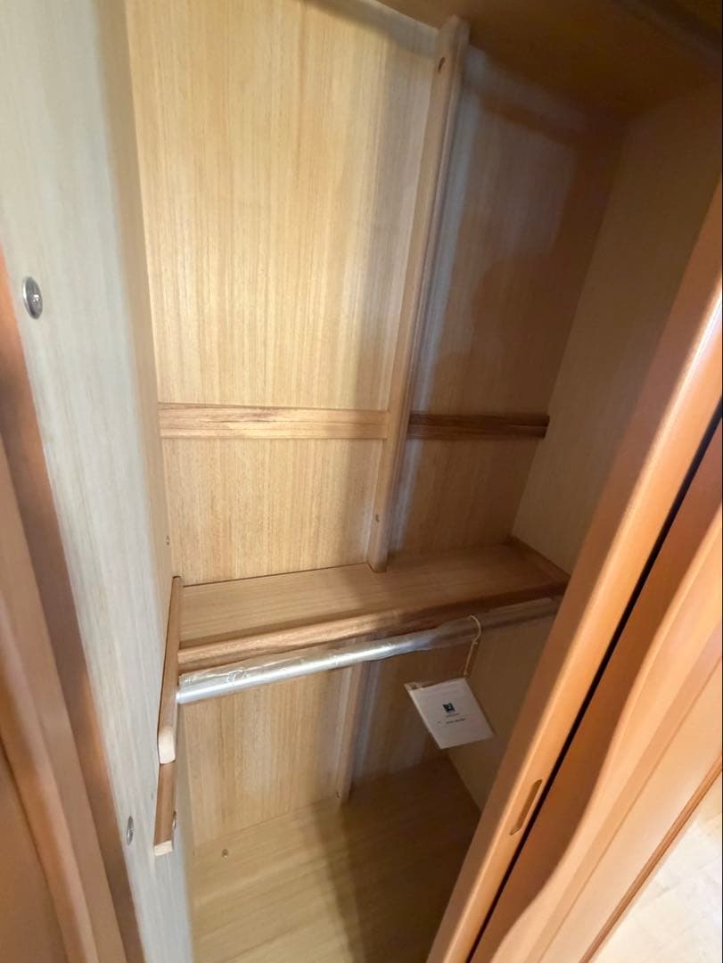 府中家具　洋服タンス　家具屋展示品