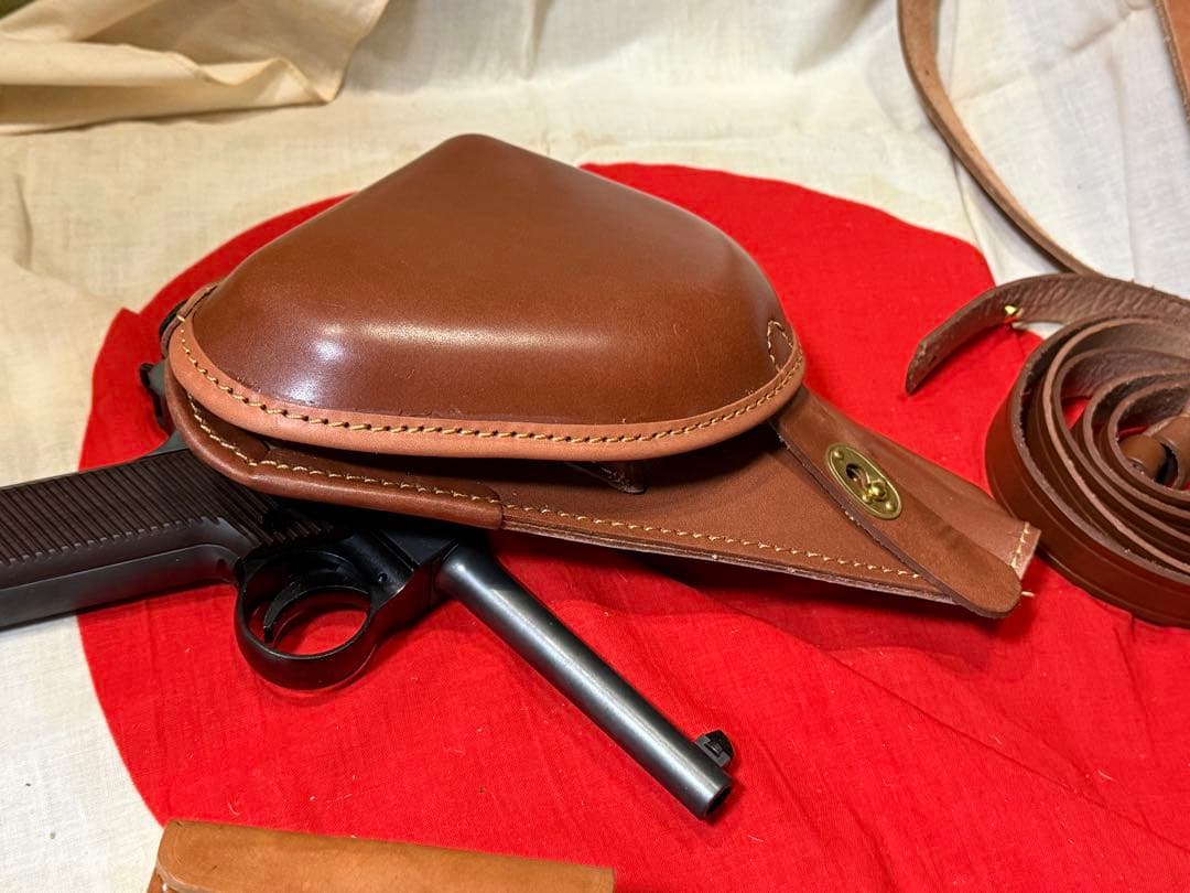 C）日本軍 南部14年式拳銃嚢と拳銃弾薬盒＆ベルトのセット（複製品)