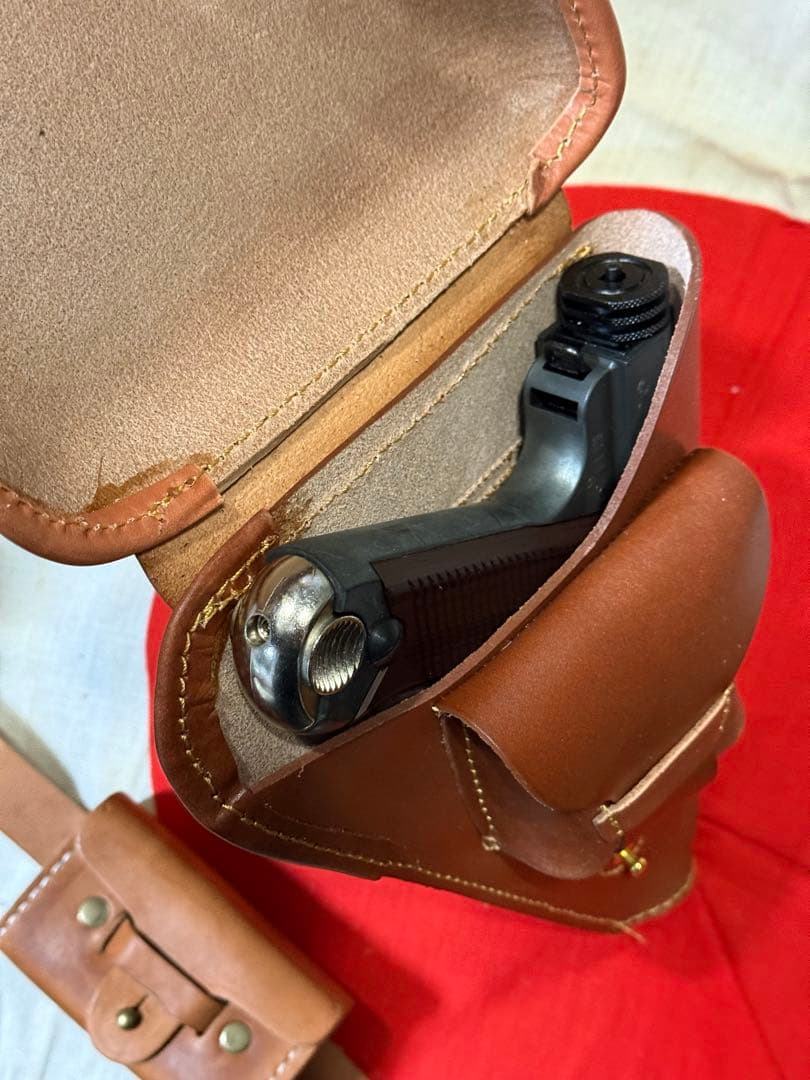 C）日本軍 南部14年式拳銃嚢と拳銃弾薬盒＆ベルトのセット（複製品)