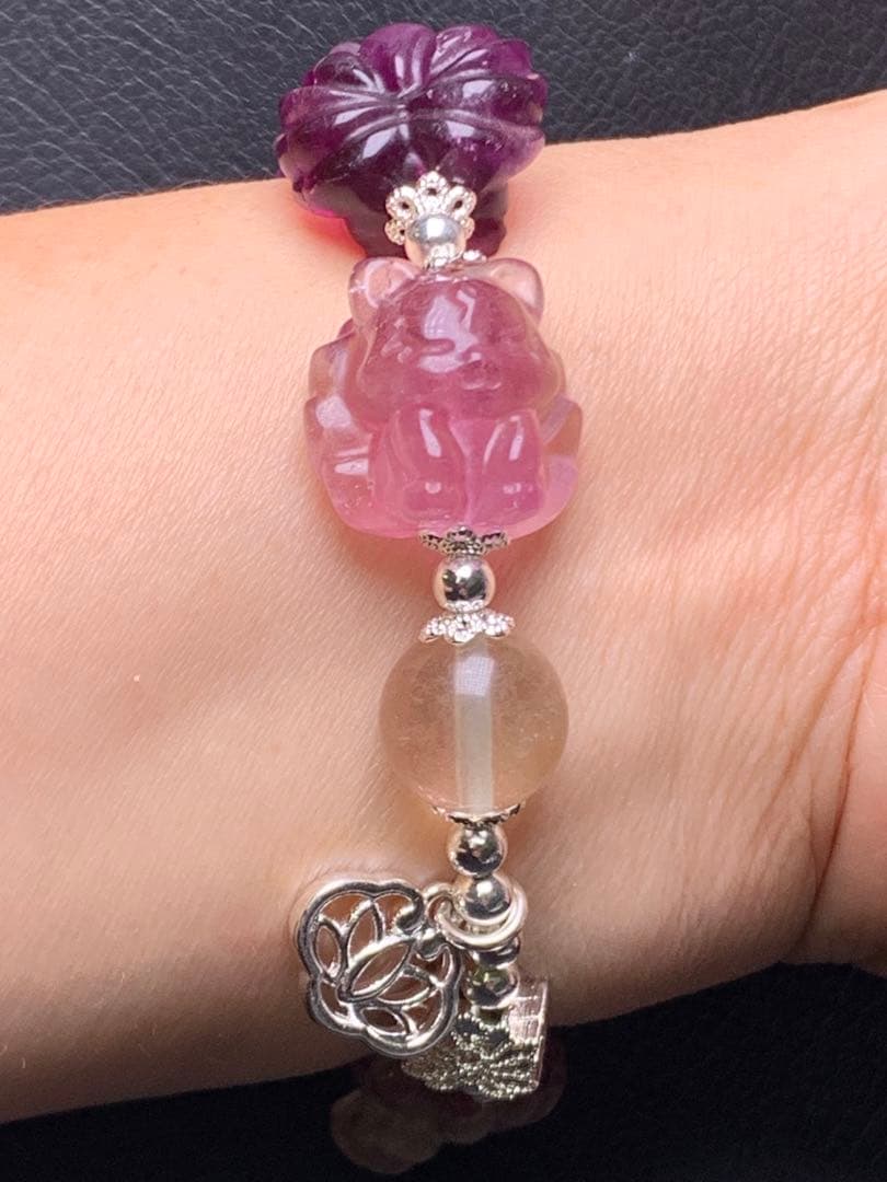 071136 天然石フローライト九尾の狐ブレスレット