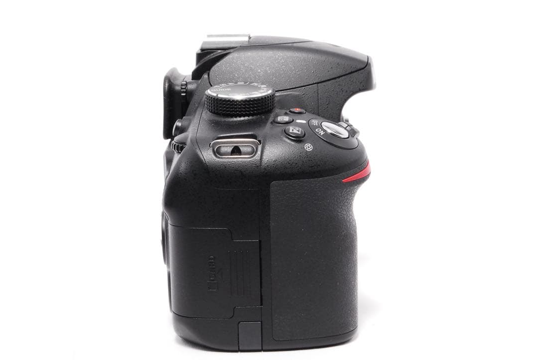 ショット数少なめ◆Nikon D3200◆一眼レフカメラ◆スマホ転送◆すぐ使える