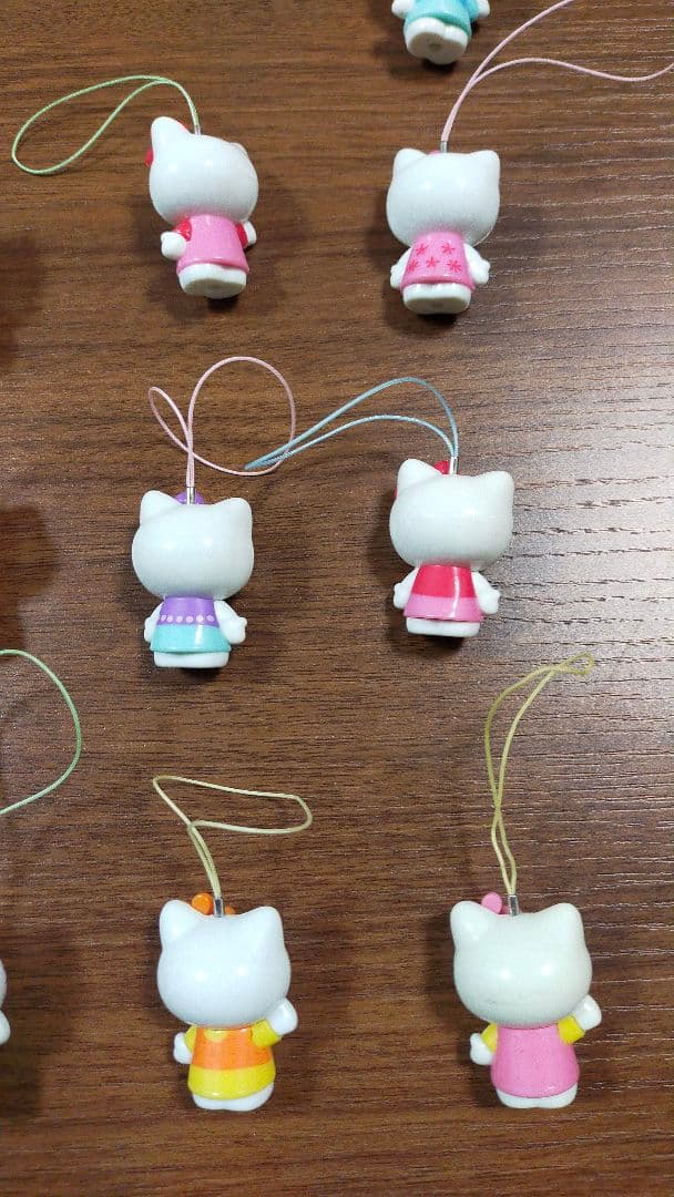 ハローキティ 台湾セブンイレブン 限定グッズ ストラップ 13個