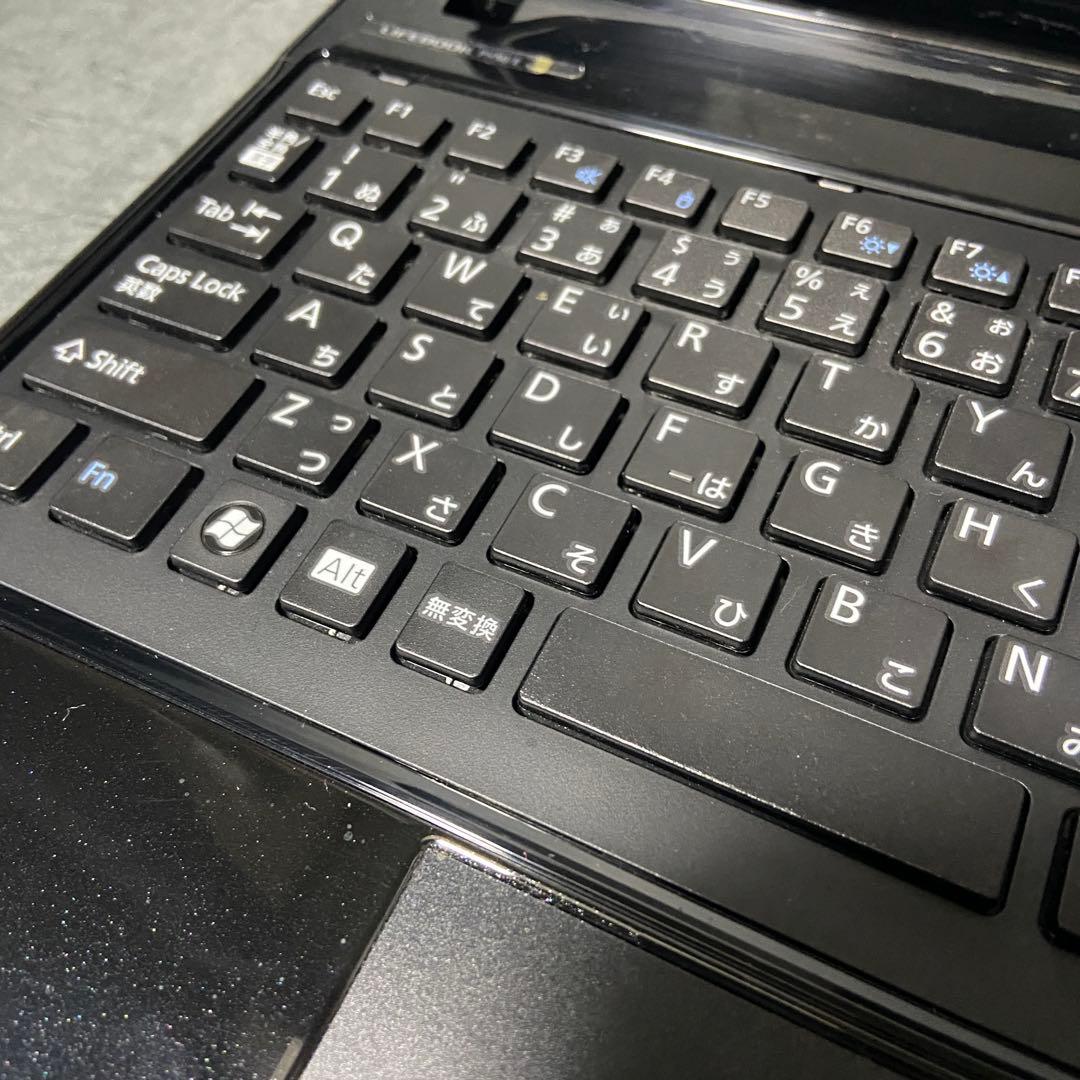 【極美品】FMV LIFEBOOK FMVP50EB ブラック ノートPC