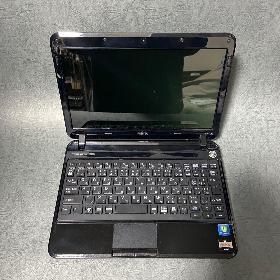 【極美品】FMV LIFEBOOK FMVP50EB ブラック ノートPC