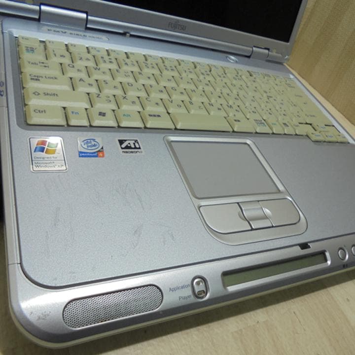 旧型PC　富士通　BIBLO NB18C／WinXP&98 デュアル／FDD内蔵