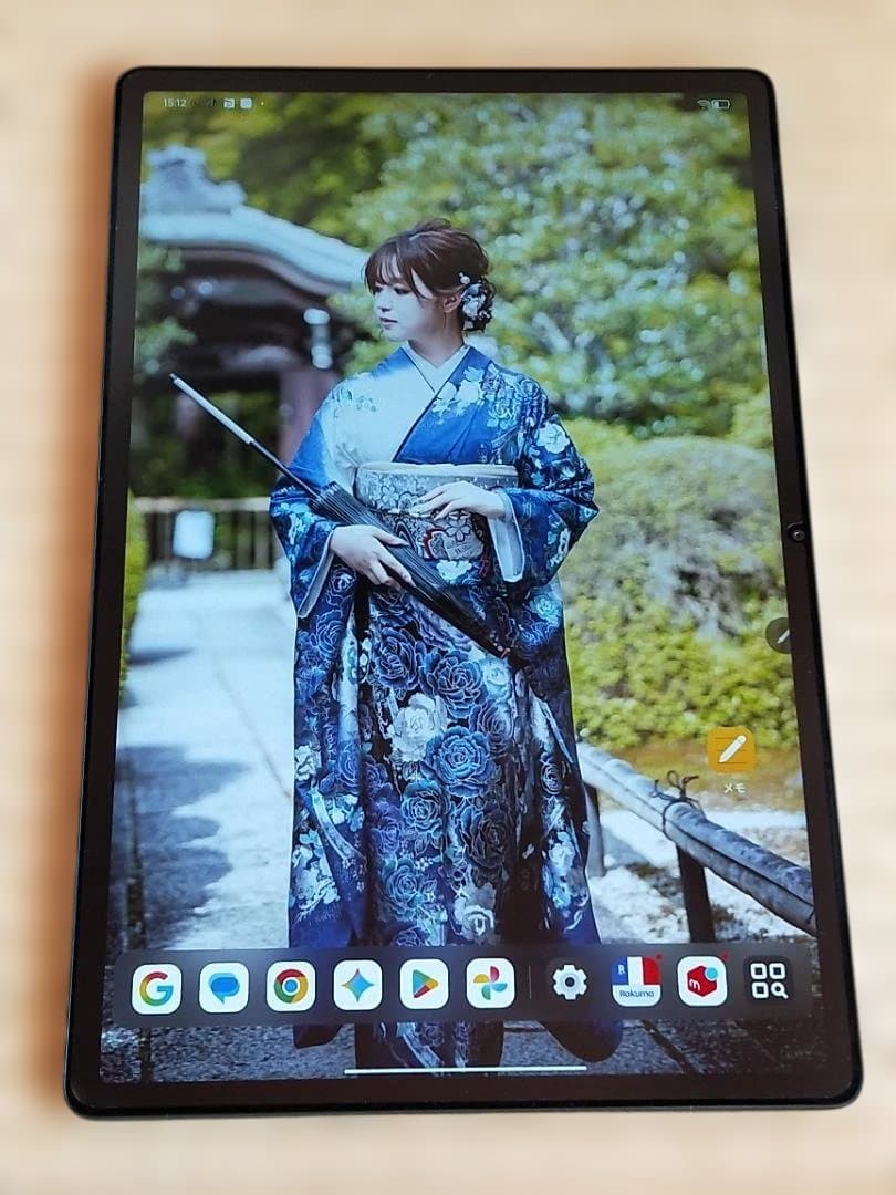 Lenovo Yoga Tab Plus 12.7インチ 16GB 256GB