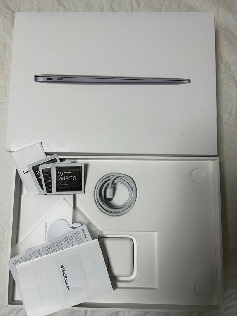 【美品】M1 MacBook Air 16GB スペースグレイ