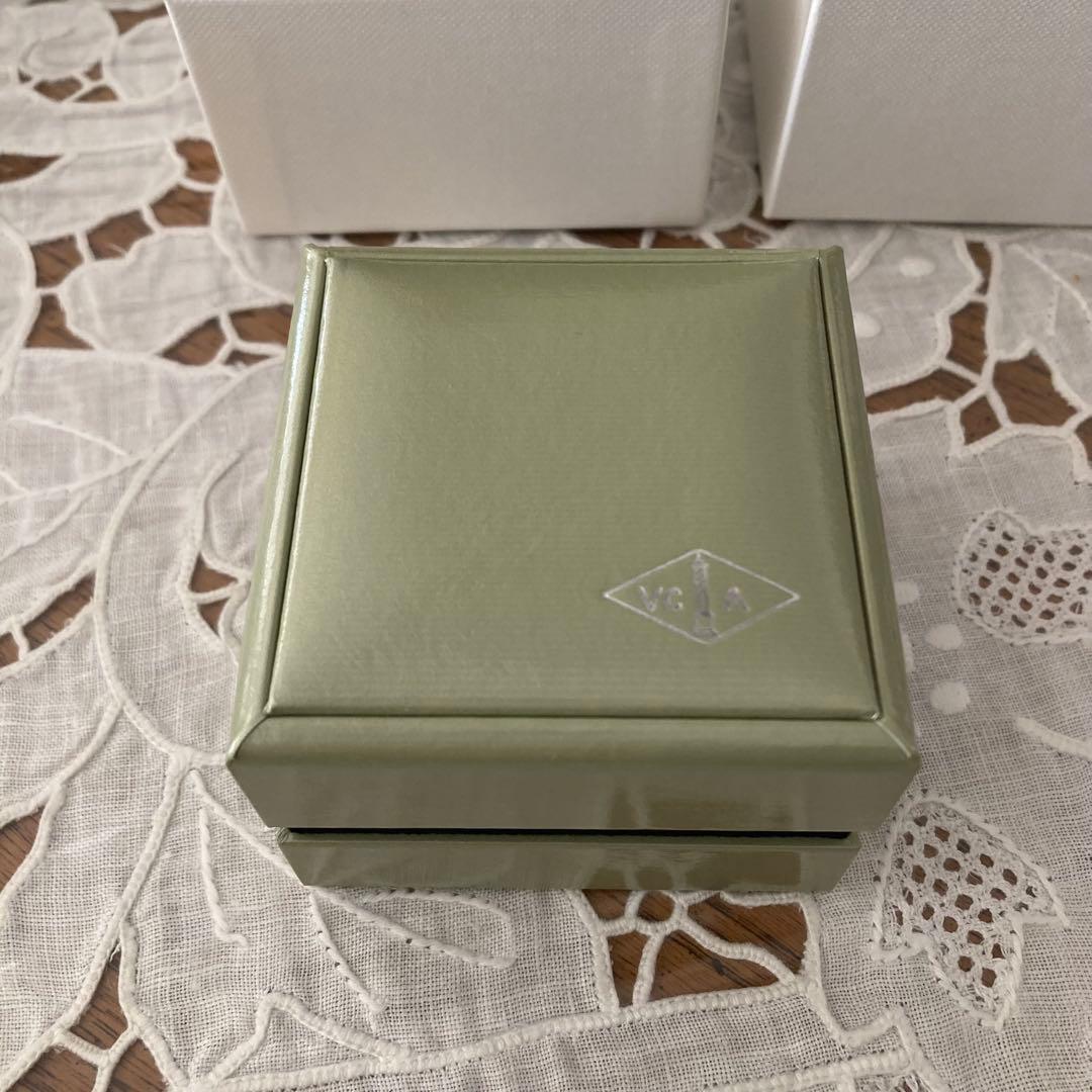 Van Cleef & Arpels リング ブレスレット ケース 箱 2個