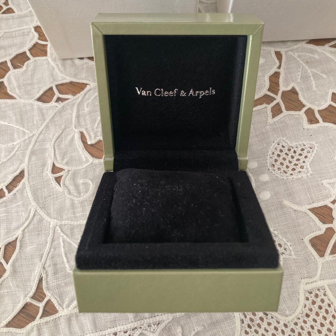 Van Cleef & Arpels リング ブレスレット ケース 箱 2個