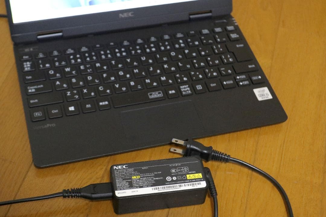 NEC ノート 12.5 Core i5 第10世代 8G 128G Win11