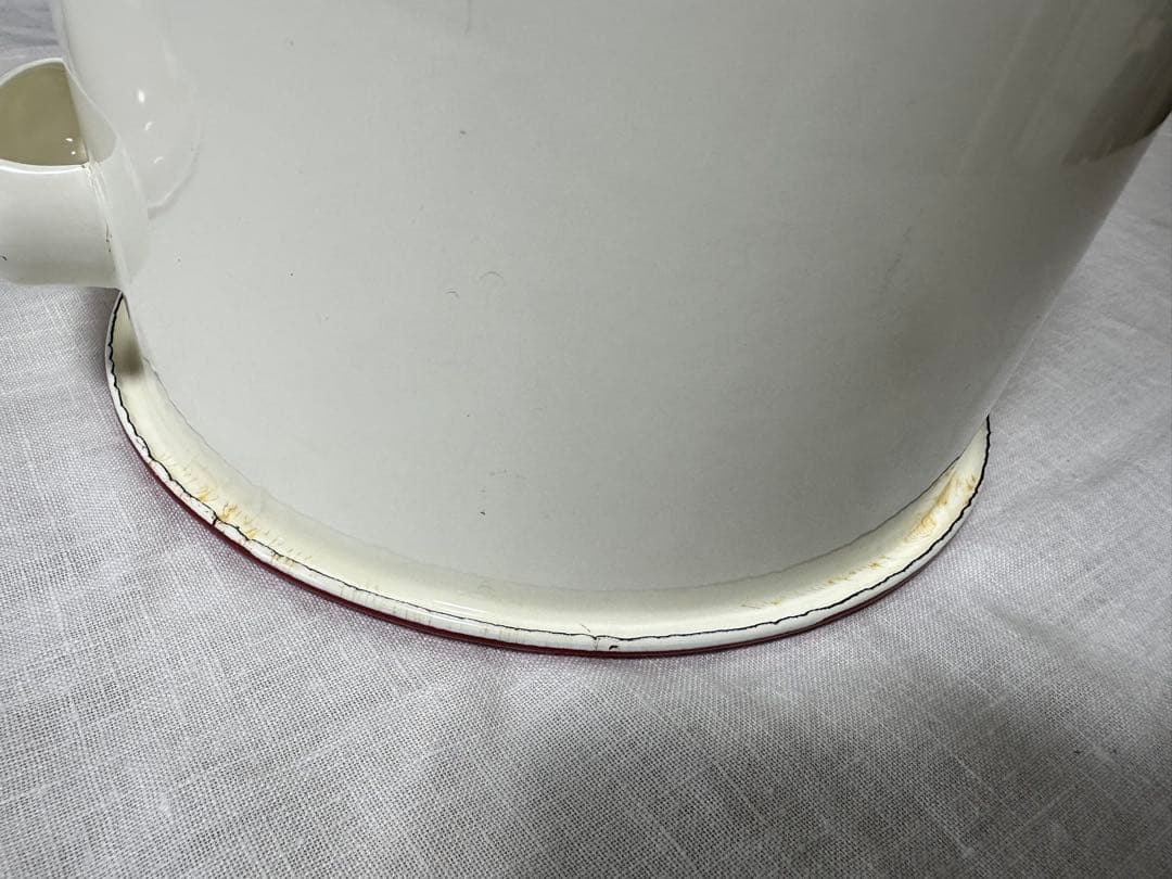 蓋付き白色ホーロー深型鍋　 直径約22.0cm、高さ約21.5cm