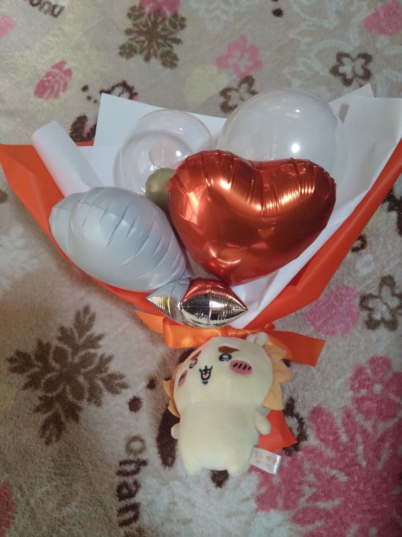 バルーンとちいかわぬいぐるみのブーケセット