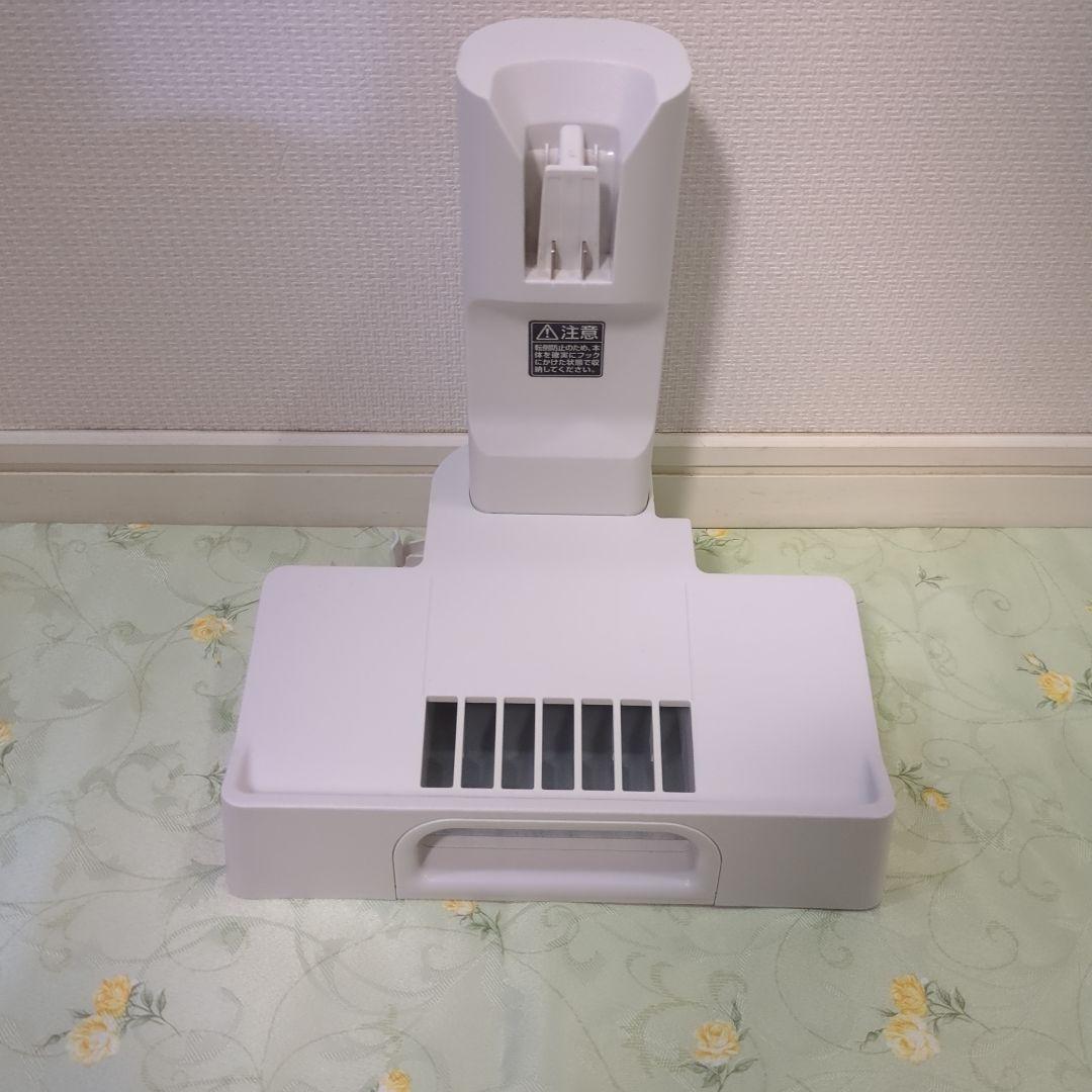 アイリスオーヤマ サイクロンスティッククリーナーSCD-120Pと別機種のヘッド