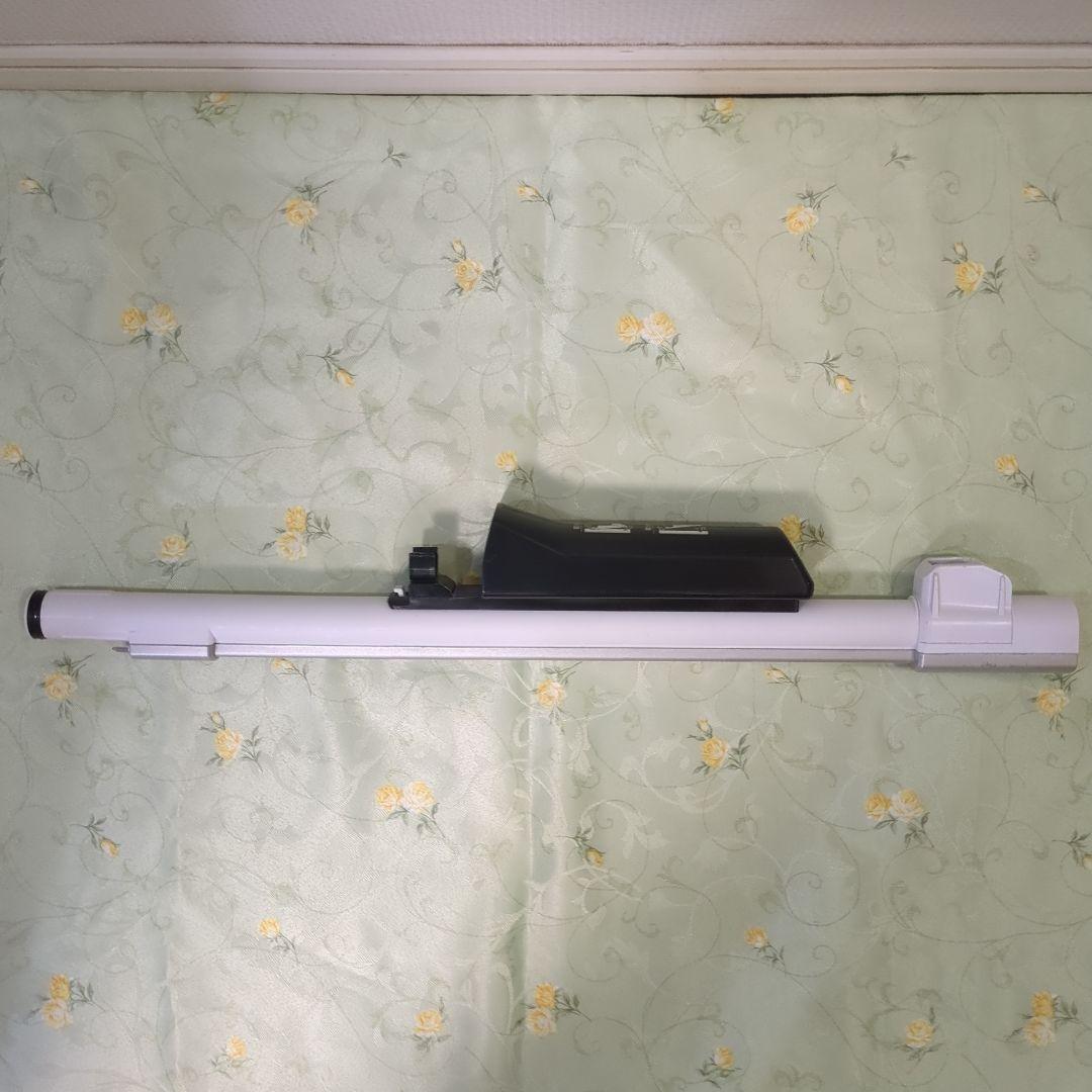 アイリスオーヤマ サイクロンスティッククリーナーSCD-120Pと別機種のヘッド