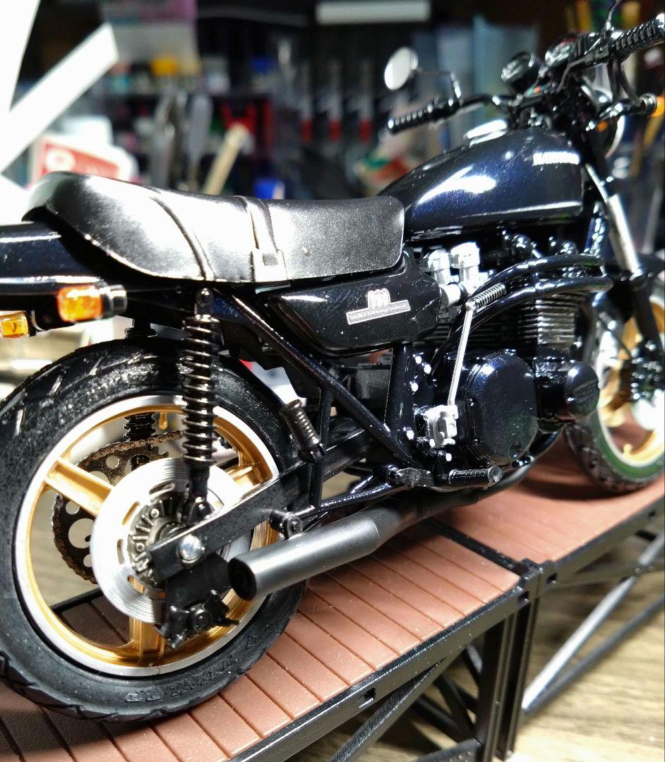 アオシマ 1／12 バイク　Z2 カワサキKawasaki750ブラック完成品